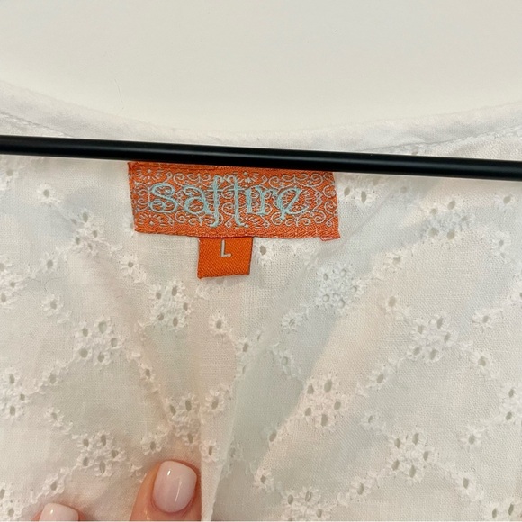 Saffire white short sleeve oversized V neck eyelet tunic top mini dress - Picture 4 of 11